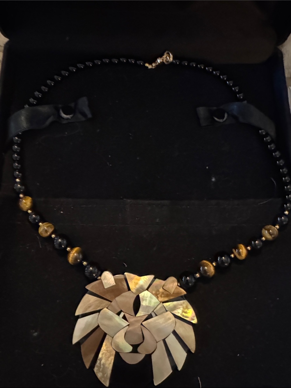 Vintage Lee Sands Statement Lion Pendant Necklace in Black and Gold
